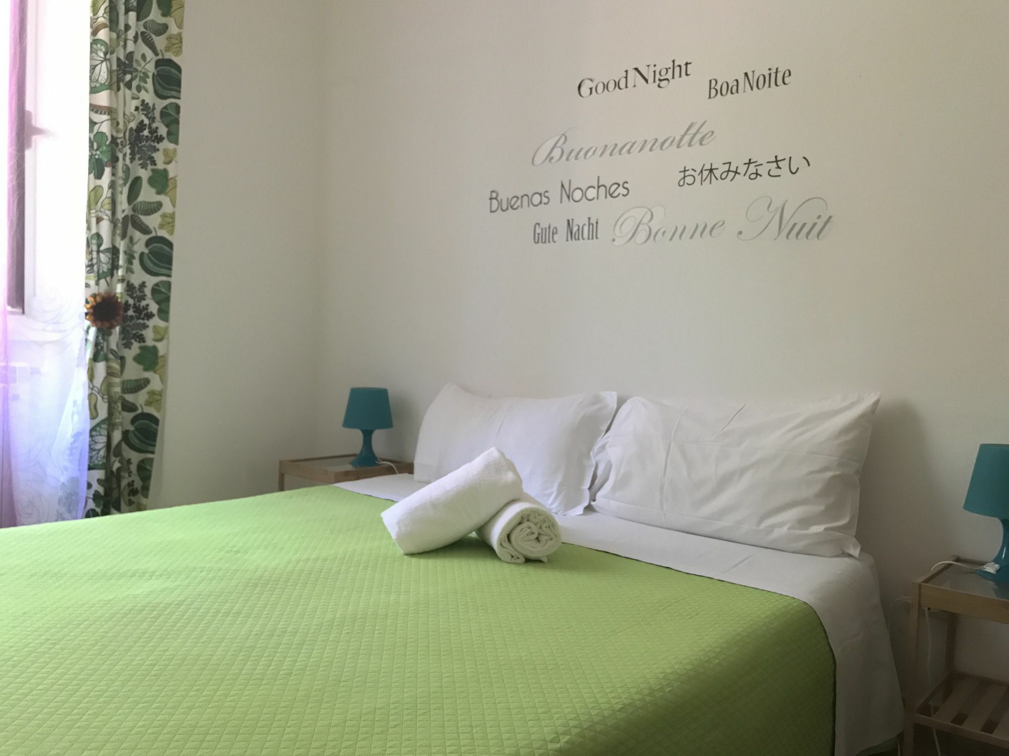 Giuly Guesthouse Rome Buitenkant foto