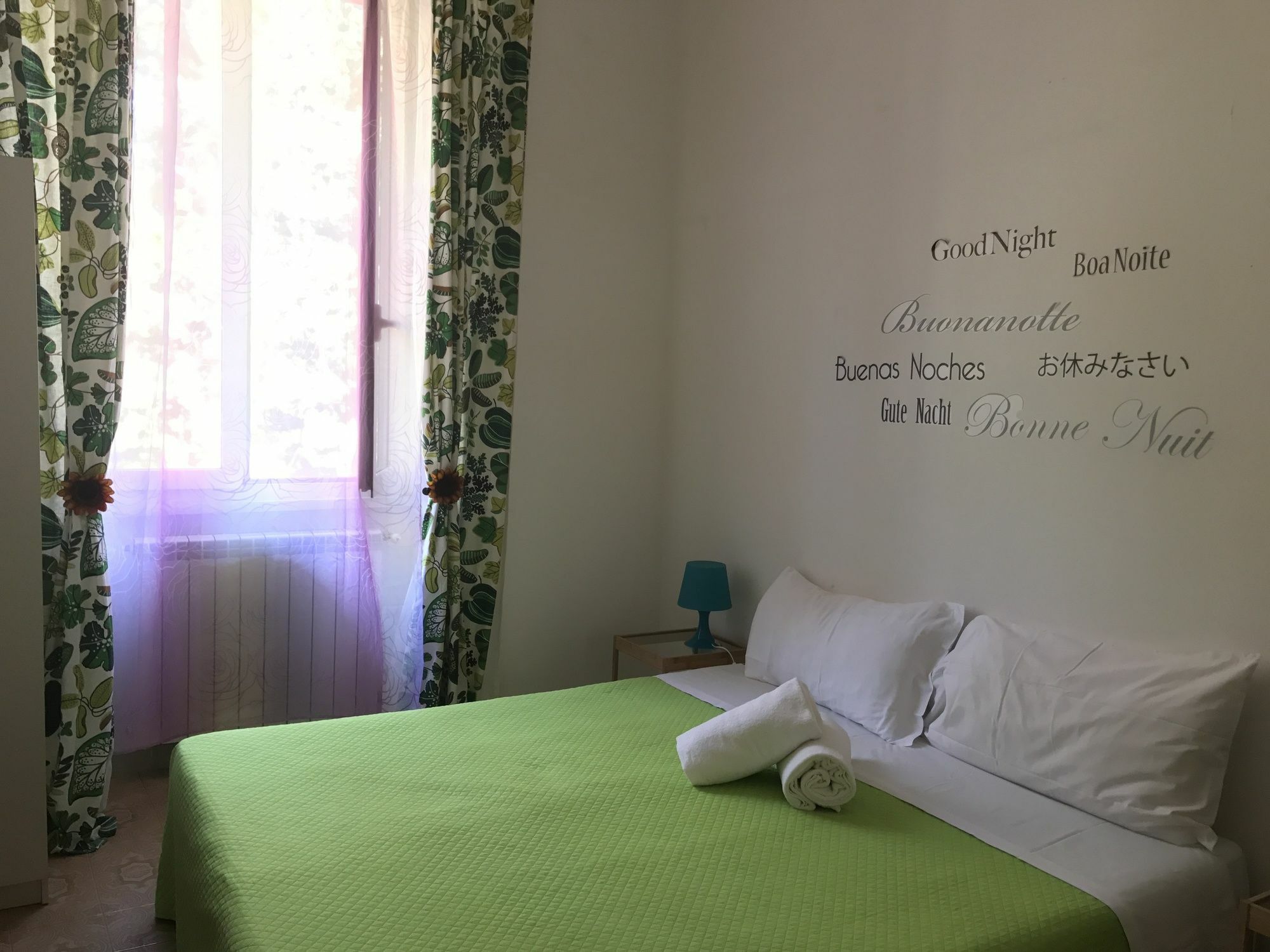 Giuly Guesthouse Rome Buitenkant foto